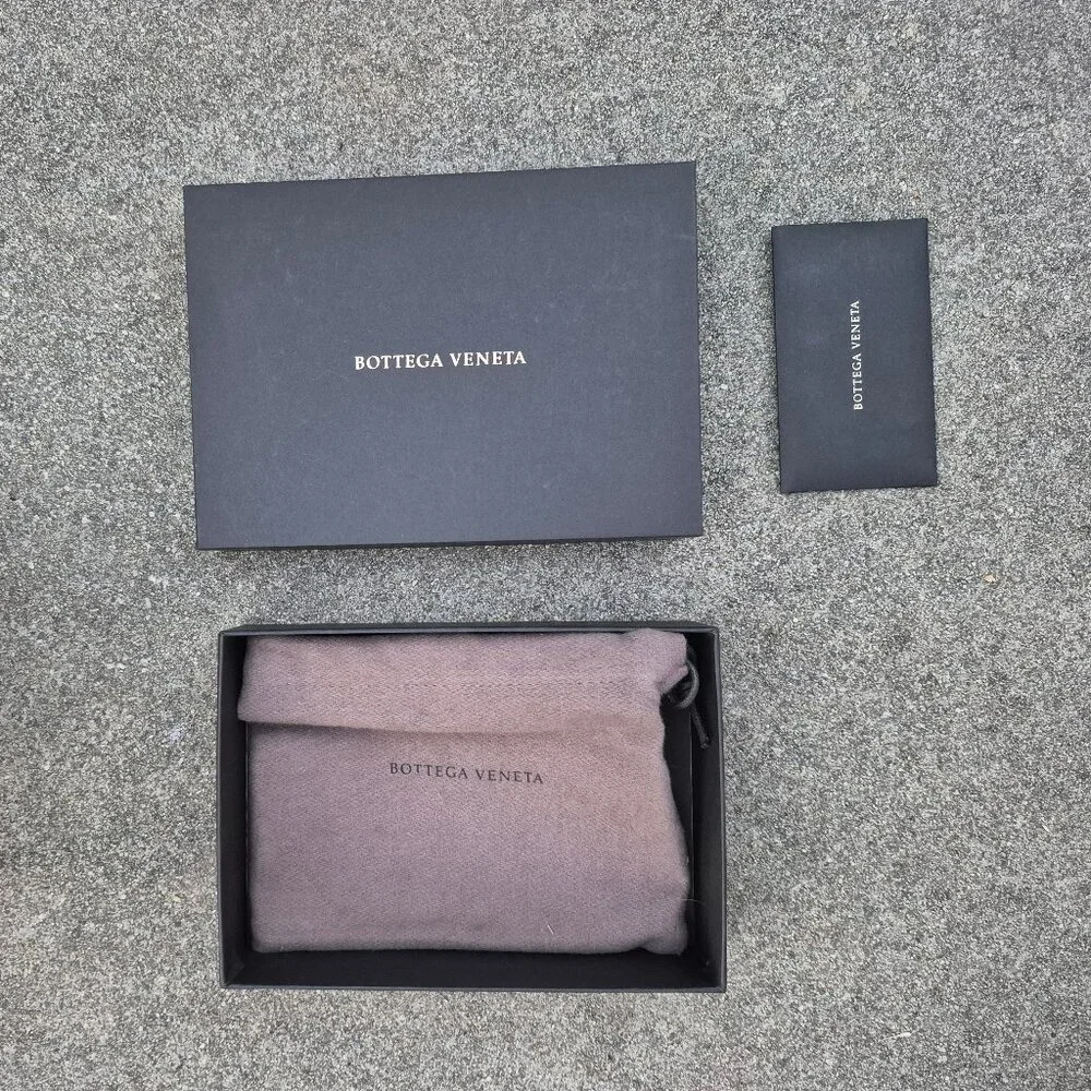New NIB Bottega Veneta Intrecciato Leather iPhone X Case in Chamomile